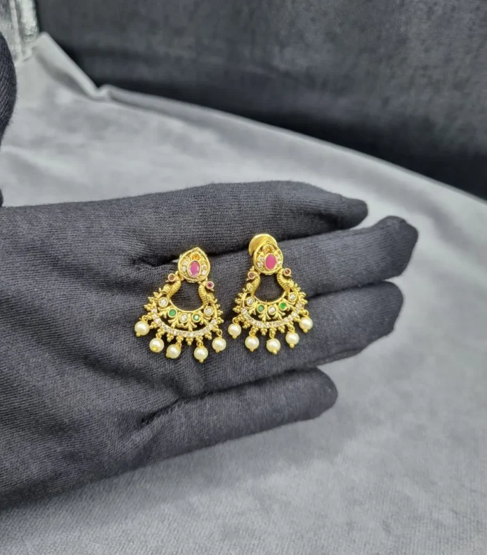 Emerald Pearl Chandbali Earrings - Zaariyah Premium Collection