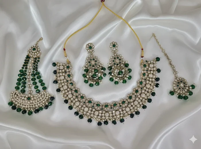 Emerald Green Pearl Necklace Set - Zaariyah Premium Collection