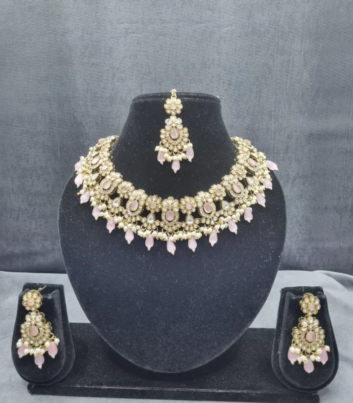 Emerald Layered Necklace Set - Zaariyah Premium Collection
