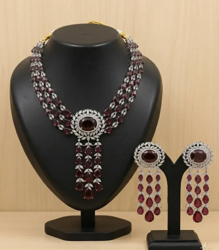 Ruby Halo Crystal Necklace Set - Zaariyah Premium Collection