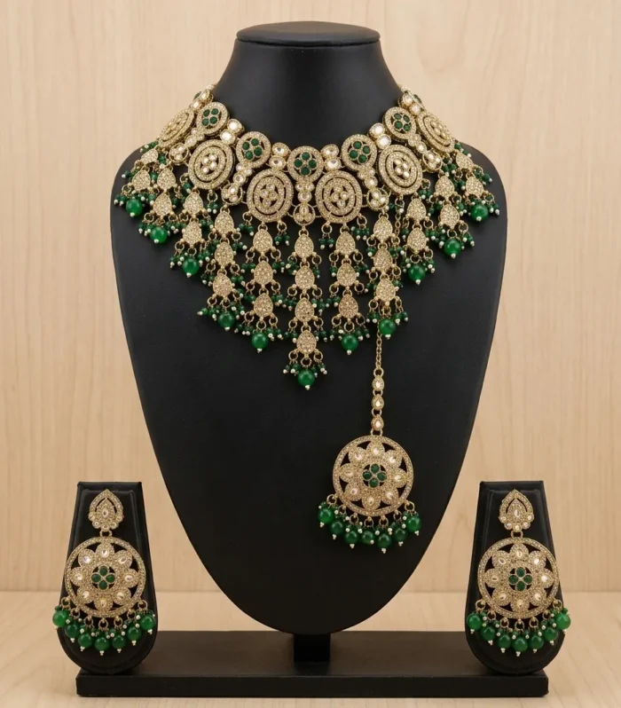 Emerald Temple Bridal Necklace Set - Zaariyah Premium Collection