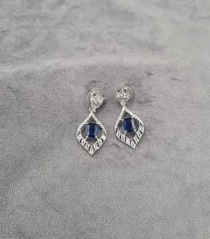 Emerald Bead Chandbali Earrings - Zaariyah Premium Collection
