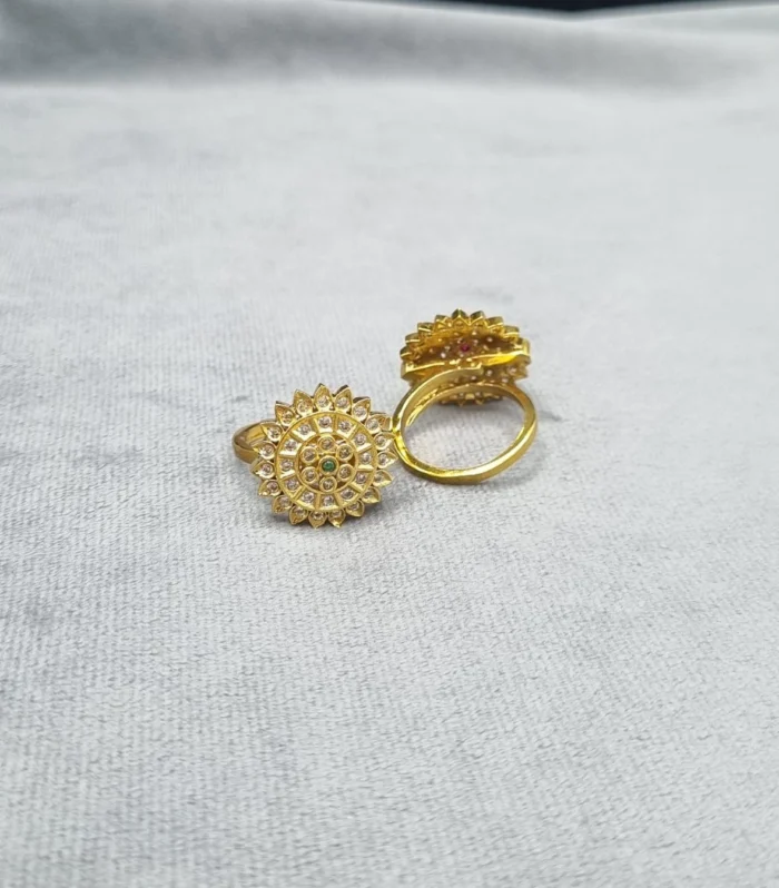 Classic Crystal Sunburst Ring - Zaariyah Premium Collection